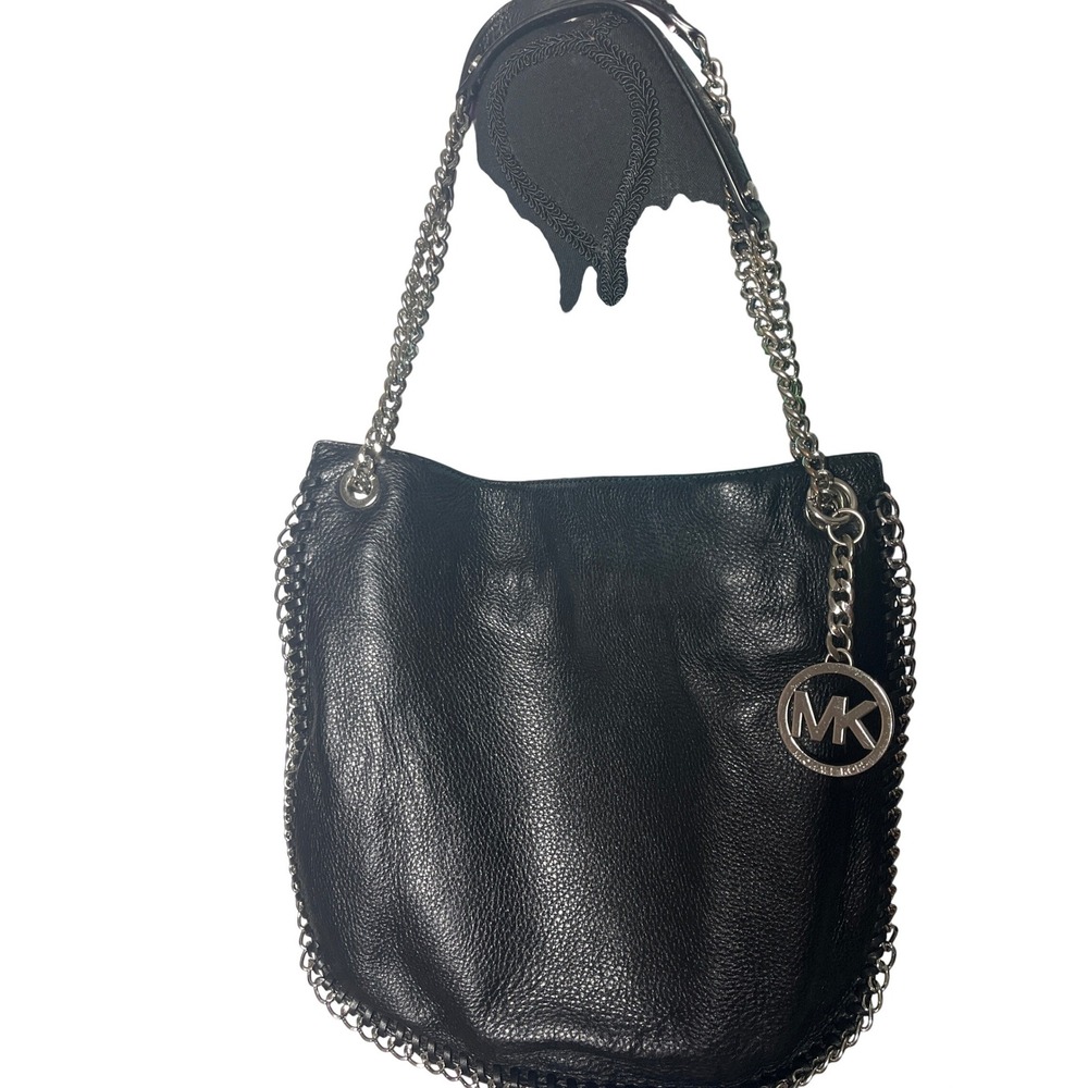 Michael‎ Kors Chelsea Black Pebbled Leather Handbag Silver chain link trim/strap